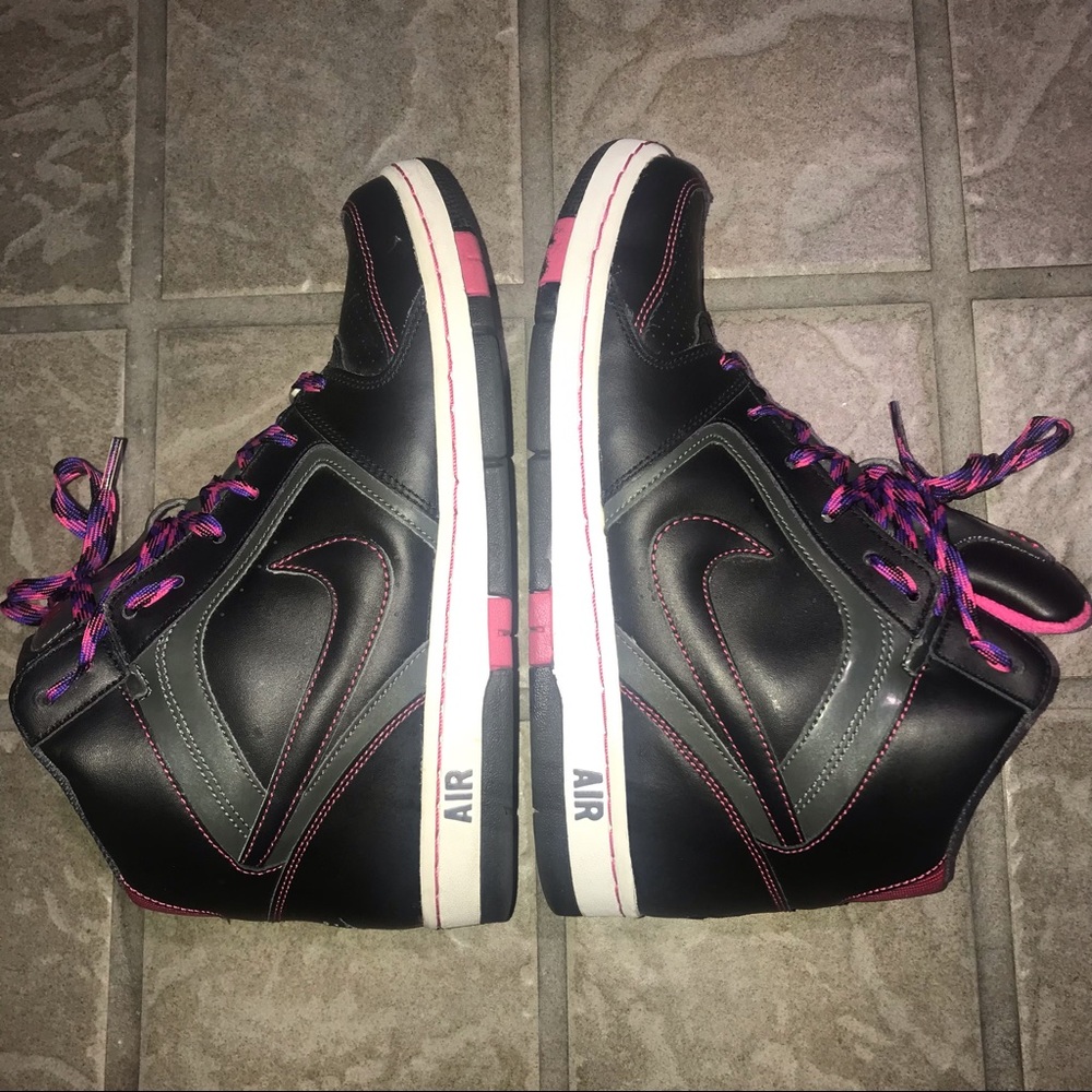 NIKE | Air Prestige High-top Sneaker | Black/Pink | 8.5